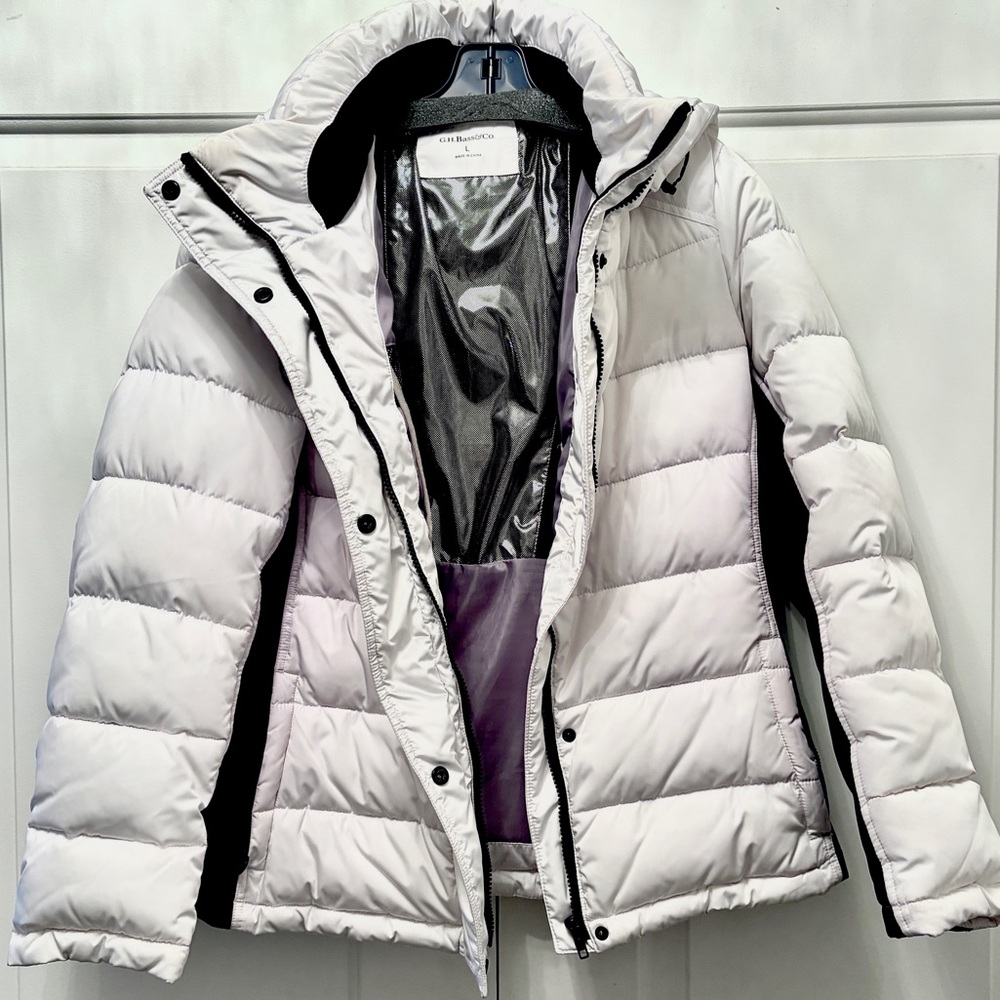 G.H. Bass & Co. Black and White Ski Jacket